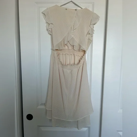 Cream Backless Dress - Picture 2 of 3